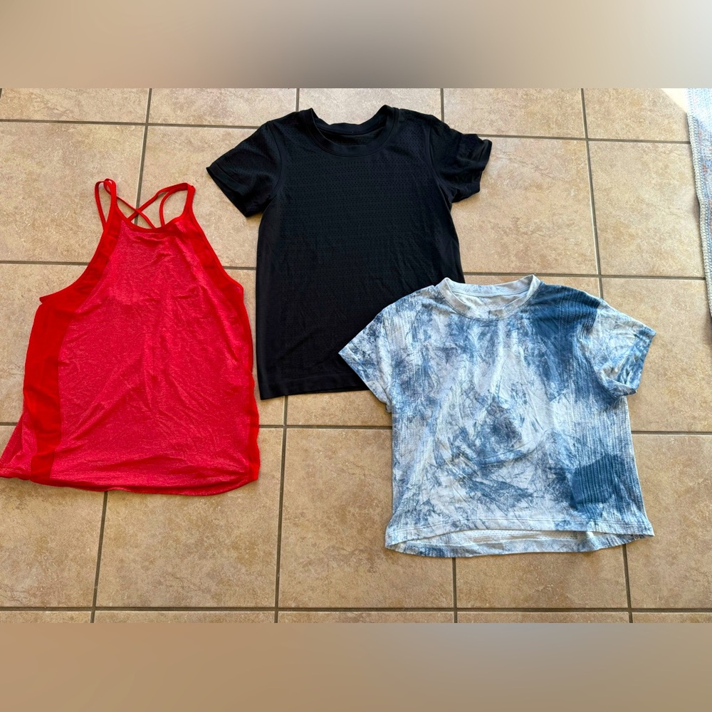 Lululemon bundle. All size 4